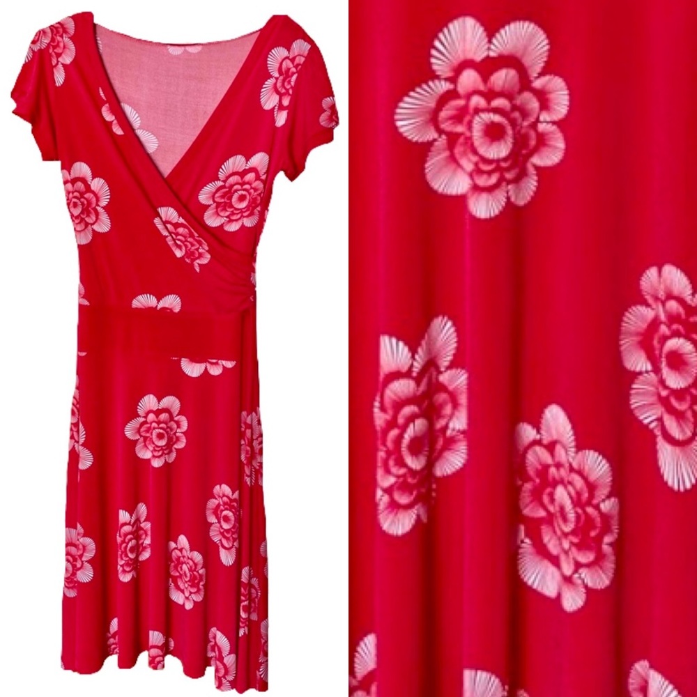 Smart Set Vibrant Stretchy Red Dress